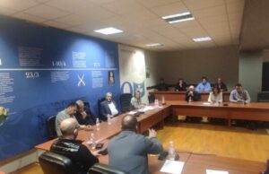 Διαμαρτυρία στο Υπουργείο Μακεδονίας – Θράκης για το κλείσιμο των ΕΛΤΑ στα Βασιλικά